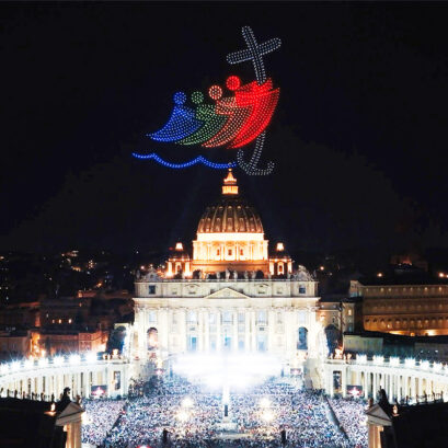 Drones create an image of the Jubilee Logo